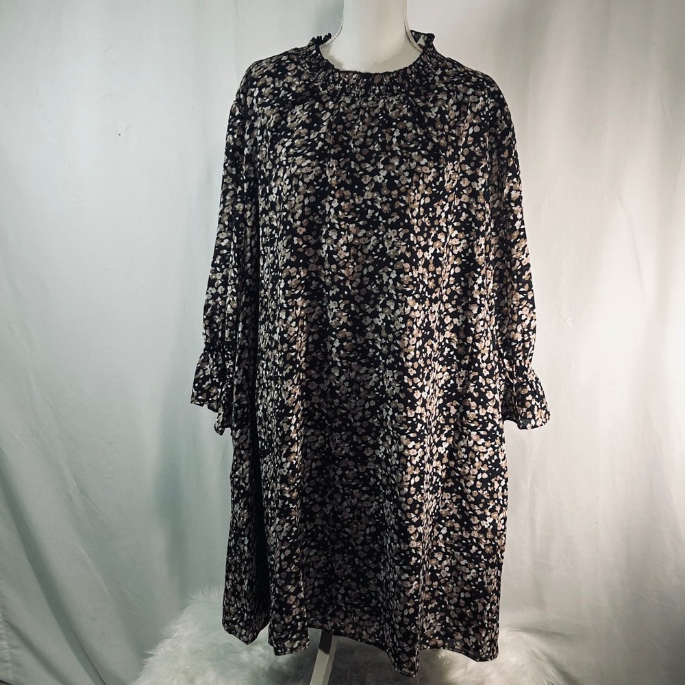 Hayden Los Angeles Black Floral Smocked‎ Ruffle Neck Shift Dress NEW 2XL